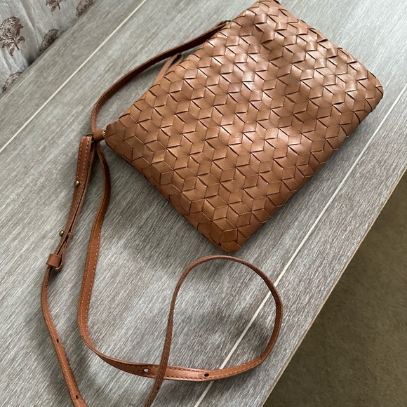Madewell Guinuine leather crossbody - Picture 2 of 5